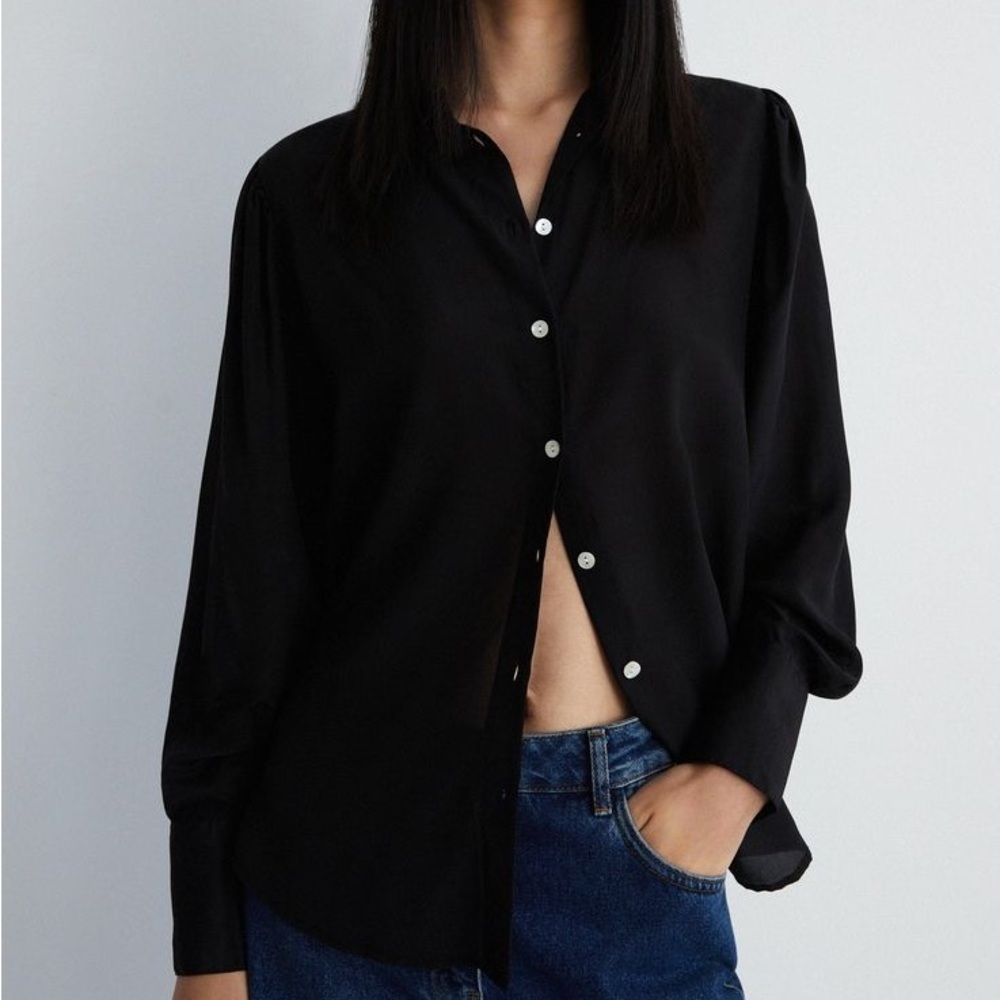 LOFT Black Cuffed Sleeve Button Down Shirt